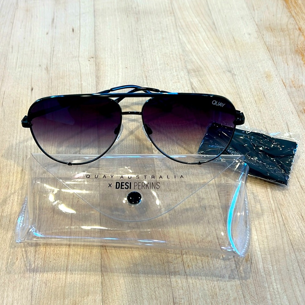 Black quay sunglasses, ombre fade, high key style